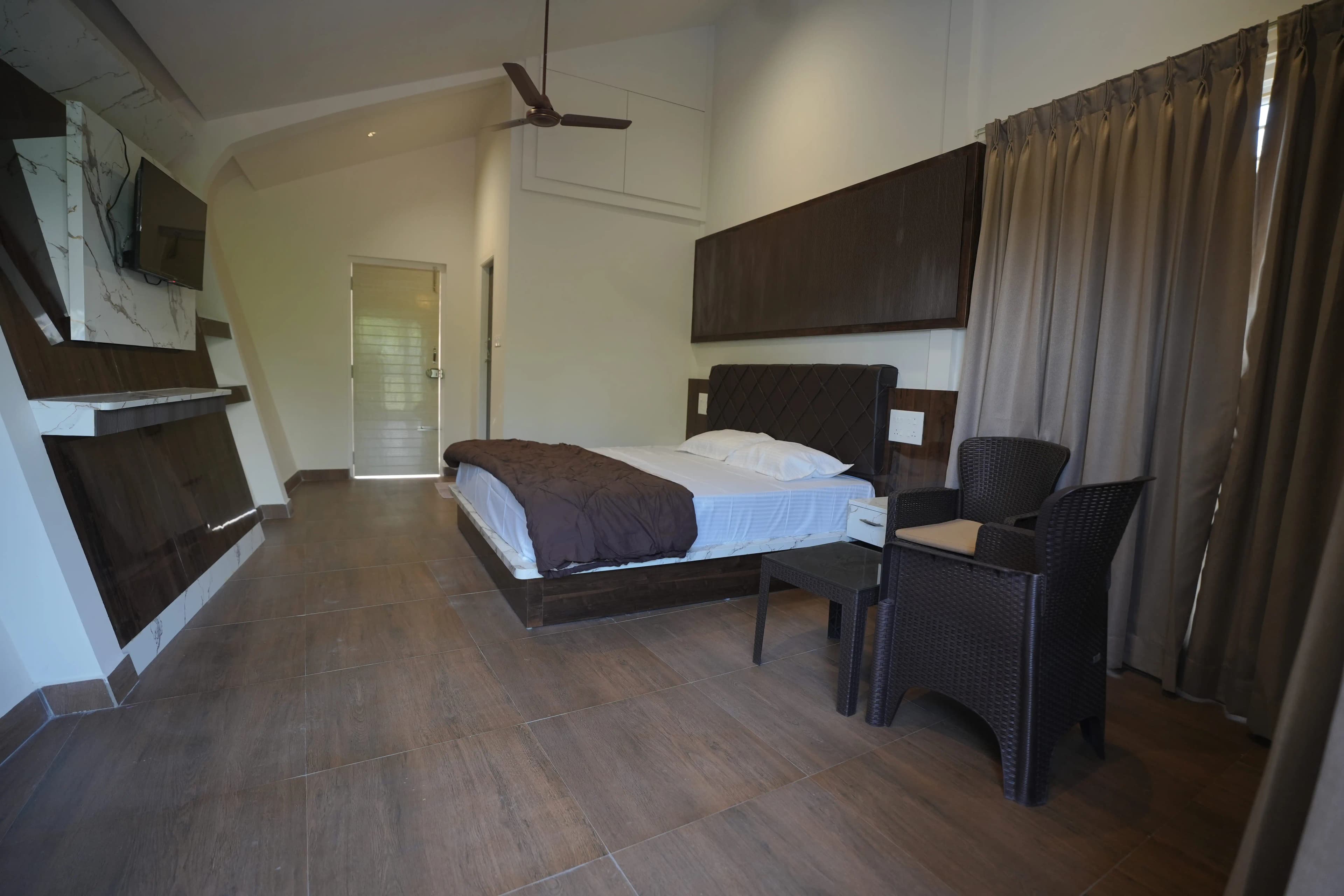 Deluxe Suite Interior